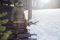 Fiskars_Action_Garden_SnowXpert_Shovel_1003468 (3) - Copy