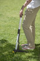 Fiskars_Garden_Action_Light weed puller (5)