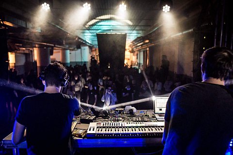 000  – obnovený – obnovený