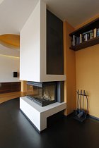Atypický krb_zdroj Kamarumah architects