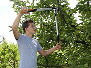 Fiskars_Garden_Action_PowerGearX_TVC_Rights until 2020 (3)