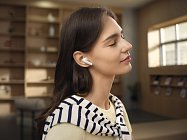 Ultralehká sluchátka FreeBuds SE 4 ANC