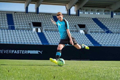 000  – obnovený – obnovený
