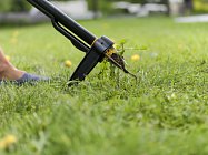 Fiskars_Garden_Action_Xact_Weedpuller (6)