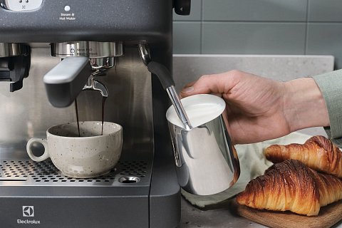 241212KUYN-2400x1600